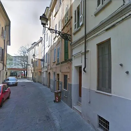 Monolocale Oltretorrente Parma